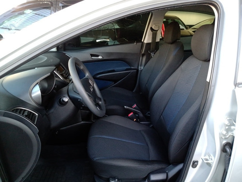 Imagem 7 de 8 de Hyundai Hb20s 2014 1.6 Comfort Plus Flex 4p