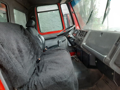 Imagem 7 de 12 de Ford Cargo 814
