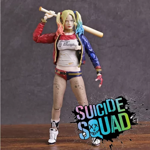 Encontre Boneca Arlequina Harley Quinn Esquadrão Suicida Articulada -  Dangos Importados - Sua Loja de Importados no Brasil!