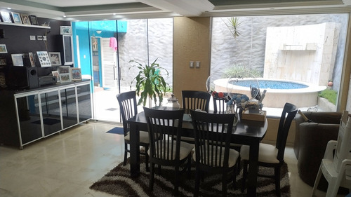 Moderno Tonw House Y Comodo En Zona Norte Sector Mañongo Focus Vende Cr
