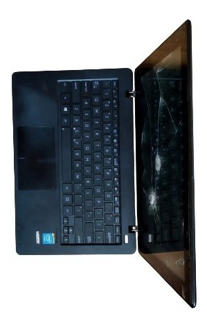 Laptop Asus 14 Para Refacciones (Usado)