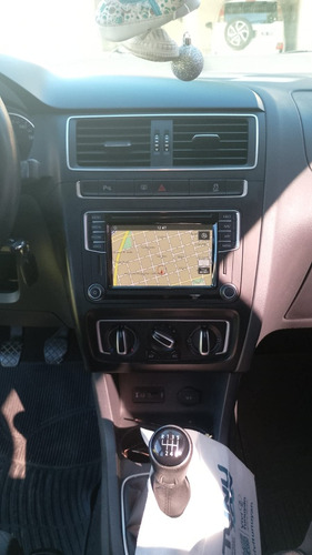 Volkswagen Suran 1.6 Highline