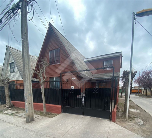 Imagen 2 de 30 de Casa En Venta De 4 Dorm. En Maipú