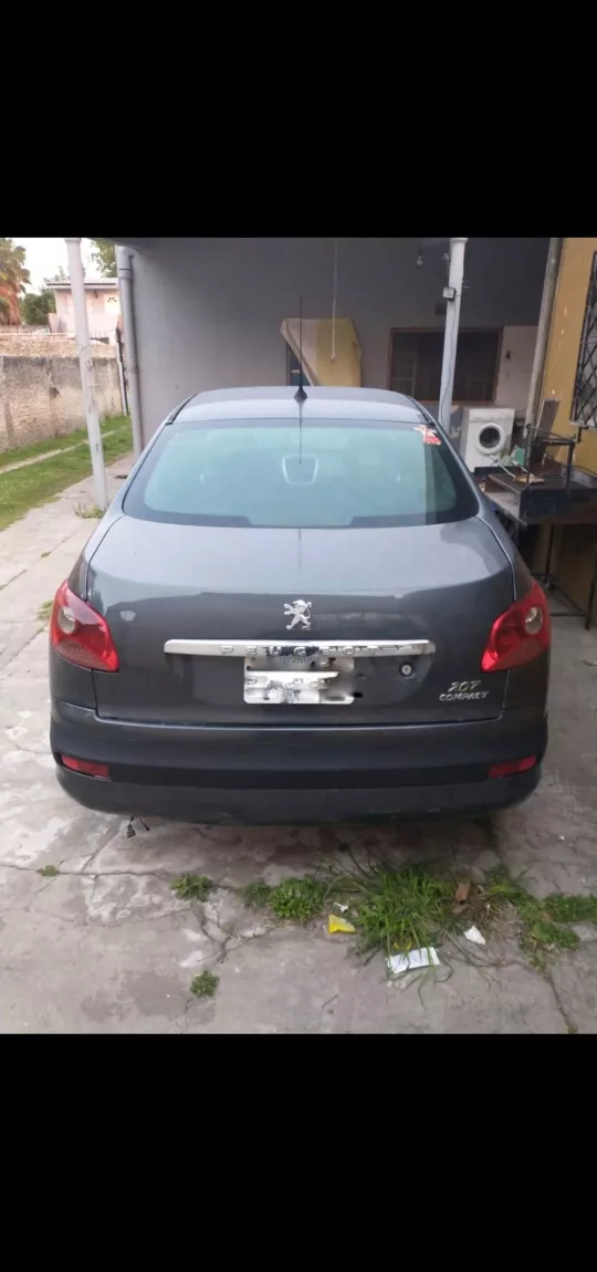 Peugeot 207 1.6 Sedan Xt Tiptronic