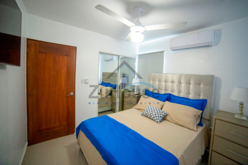 Penthouse Amueblado 3 Habitaciones/3 Baños/terraza/bbq Y Jacuzzi En Res. Con Piscina Santiago Ajda05 A