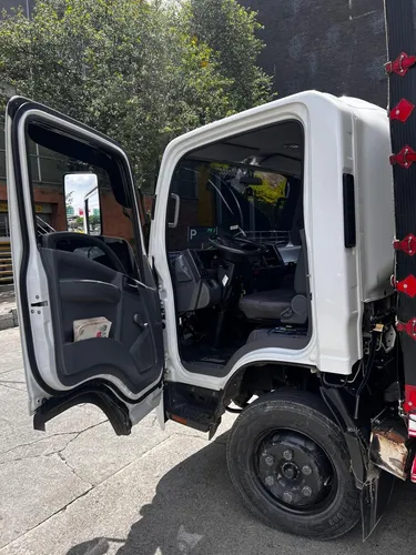 Chevrolet Npr En Estaca Unico Dueño Lista Para Trabajar
