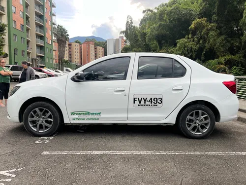 Renault Logan 1.6 Dynamique