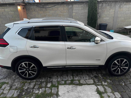 Nissan X-Trail 2.0 Exclusiv 2 Row Hybrid