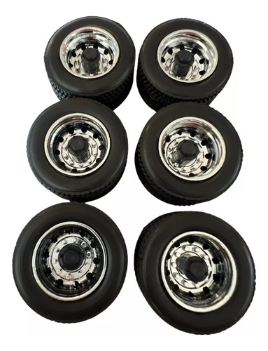 Rodas Traseiras Com Pneu Lameiro, Escala 1/32 Kit 3 Pares