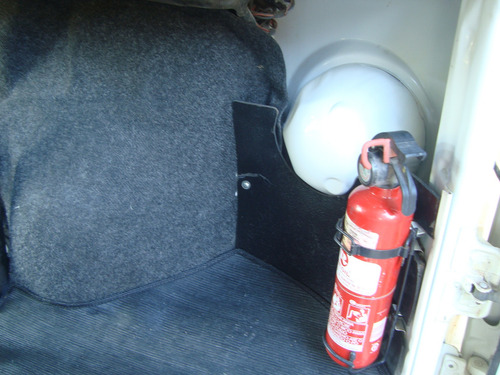 Volkswagen Kombi 1.4 Standard Total Flex 3p