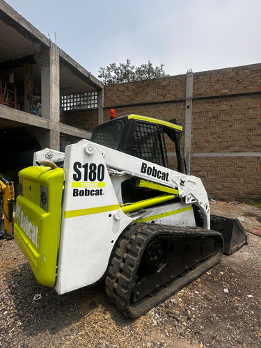 Mini Cargador Marca Bobcat T180 2007 Kubota Orugas