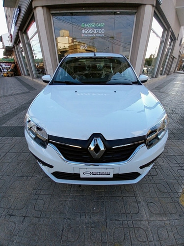 Imagen 16 de 25 de Renault Logan 2022 1.6 16v Intense 0km