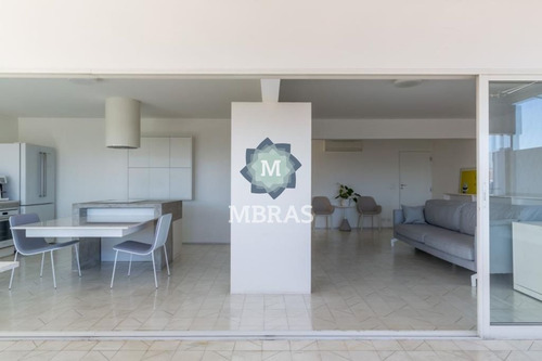 Imagem 2 de 15 de Cobertura Duplex Charmosa Nos Jardins! 2 Dorm 2 Vagas - Mb10840