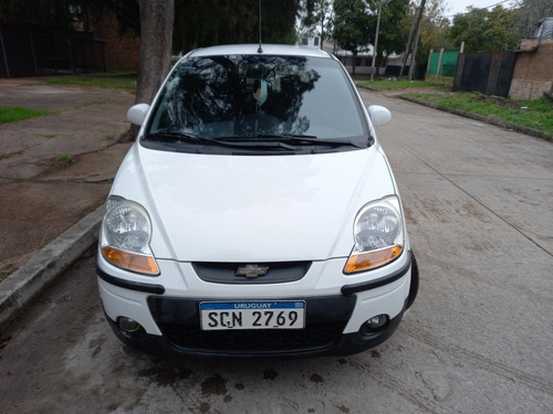 Chevrolet Spark Sedan