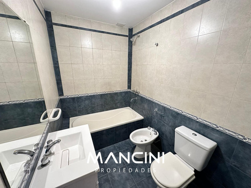 Duplex En Venta De 4 Ambientes - Villa Ballester