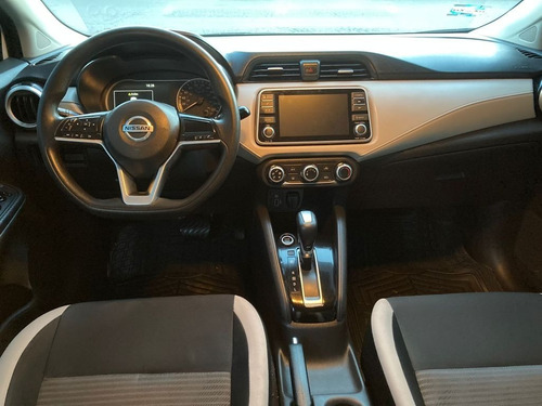 Imagen 11 de 15 de Nissan Versa Advance, 2020
