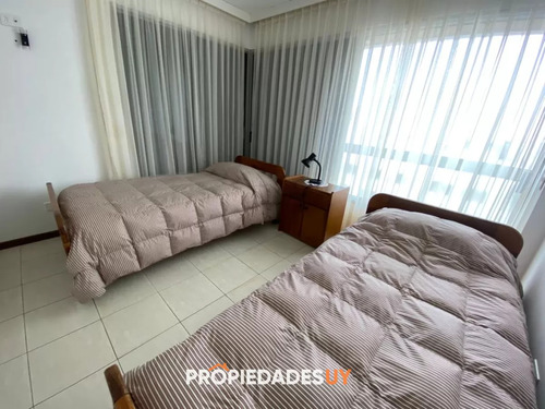 Torre En Primera Linea - Punta Del Este