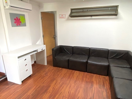 Imagen 4 de 30 de Martín De Zamora, Metro Manquehue, Estupenda Casa, Potencial