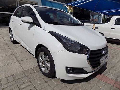Imagem 2 de 15 de Hb20 1.6 Comfort Plus 16v Flex 4p Automático 34635km