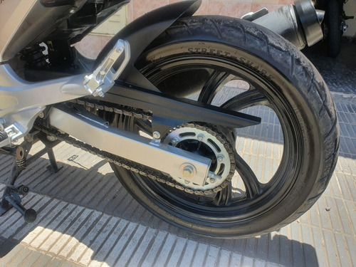 Yamaha Fazer 250