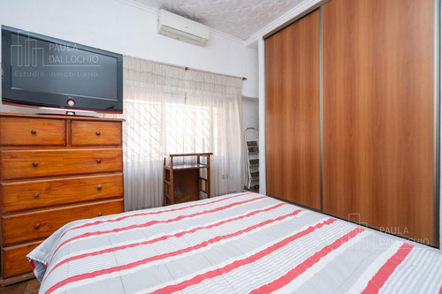 Venta 2 Ph En Mataderos Entrada Independiente Con Quincho Y Terraza Ideal Para Dos Familias