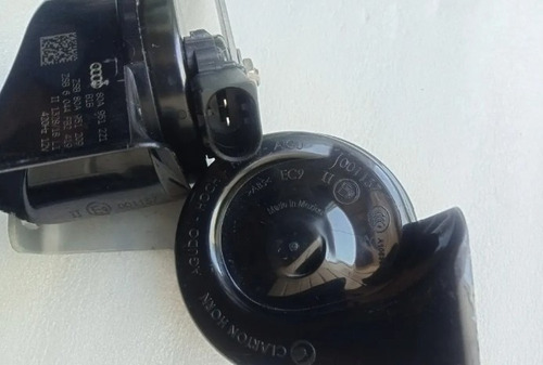 Par Bocinas Claxon Audi Vw, Originales Grave Y Aguda (Usado)