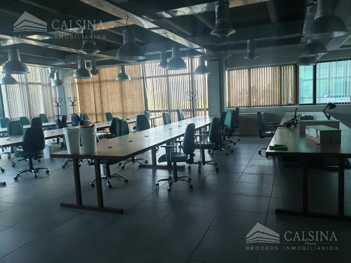 Imagen 8 de 27 de Ciudad Empresaria - Av La Voz Del Interior Al 7000 - Cba - Oficina En Alquiler Y Venta