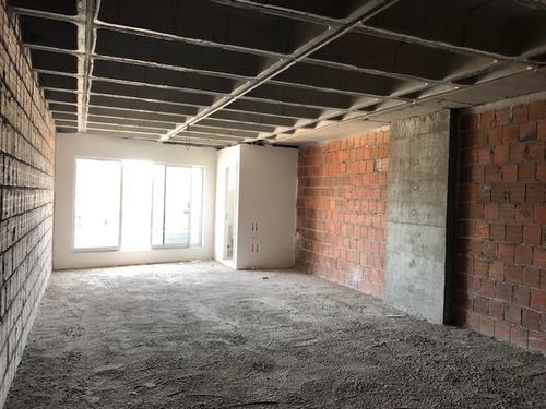 Sala Para Alugar Na Cidade De Fortaleza-ce - L12054