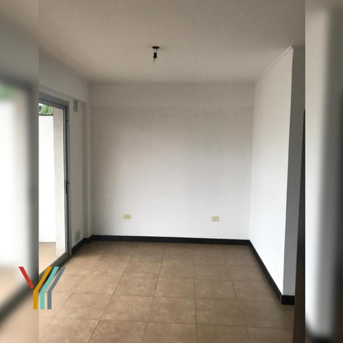 Imagen 6 de 12 de Departamento Al Frente 1 Dormitorio
