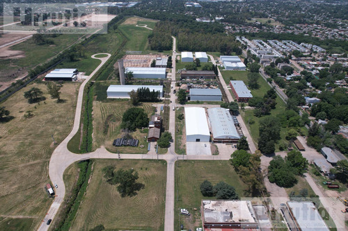 Galpón En Venta En Parque Industrial Franco Del Oeste