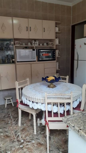 Imagem 14 de 20 de Casada 03 Dormitórios Com Piscina Em Praia Grande - Ser80