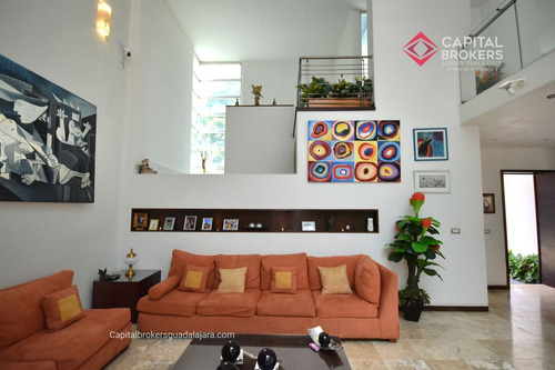 Casa De Lujo En Venta Con Alberca En Las Fuentes Cerca De La Expo