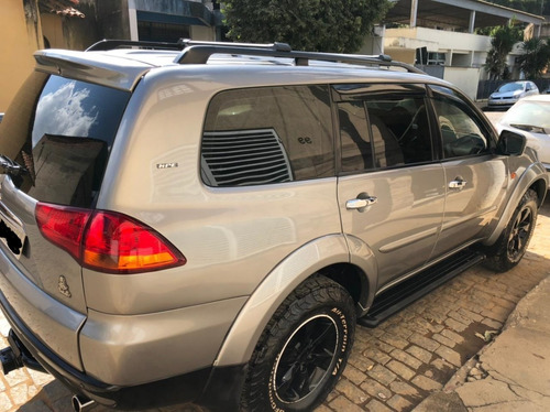 Imagem 6 de 7 de Pajero Dakar Hpe 7 Lugares Diesel Top De Linha