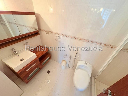 Amplio Apartamento En Motalban Ii Excelente Edificio - 25-17815 - Jca