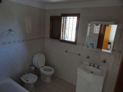 Imagen 8 de 8 de Chalet En Venta En Mar De Ajo