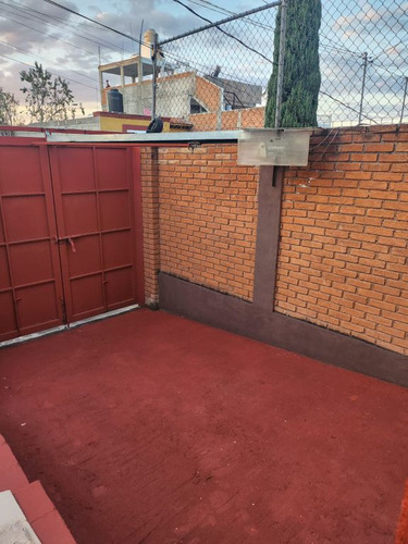 Casa En Venta Con Estilo Rustico En Piedra Lisa