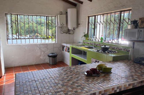 Casa Campestre En Venta En Guatavita. Cod V3290