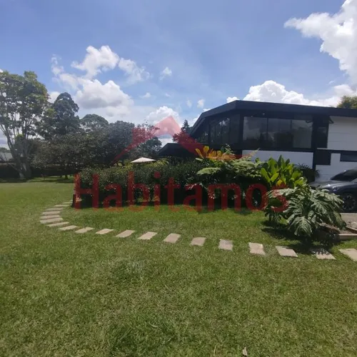 Finca En Arriendo En Marinilla - Vereda Belén Cod 68721