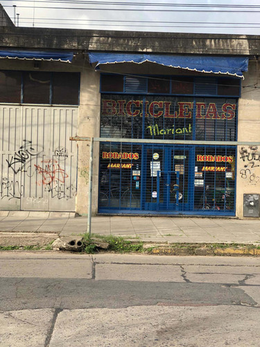 Imagen 2 de 13 de Local Con Entrada Para Autos Apto Departamentos 215 Mts Cub Noguera
