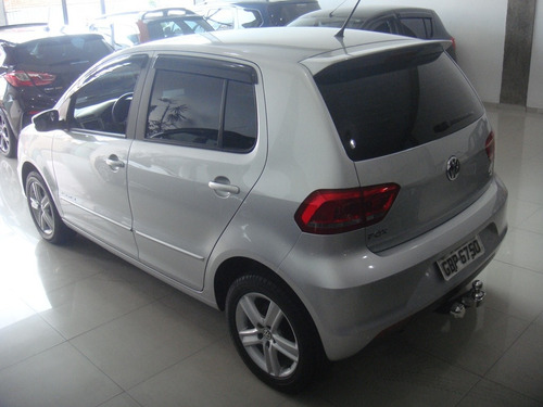 Vw Fox Confortline 1.6 Flex 2016 Completo