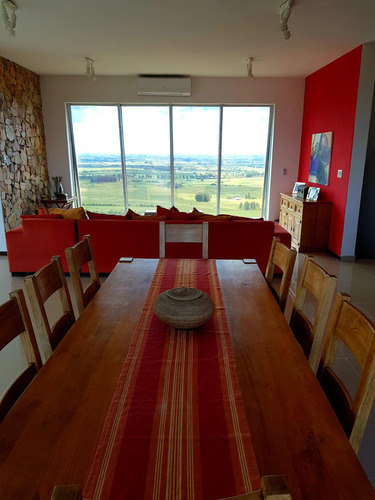Chacra En Venta - 4 Dormitorios 4 Baños - Cocheras - 60.000mts2 - Punta Ballena, Punta Del Este