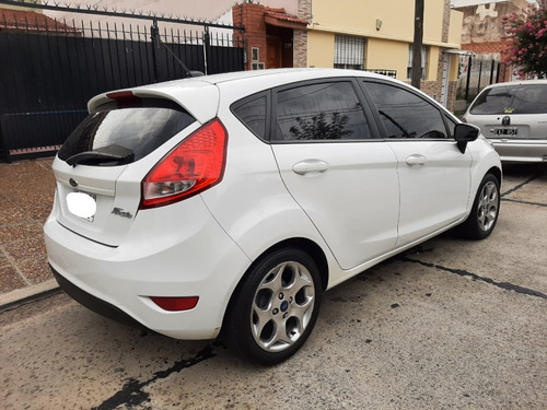 Ford Fiesta Kinetic Design 1.6 Titanium