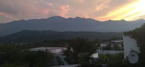 Casa En Venta En Los Cristales En Carretera Nacional Monterrey
