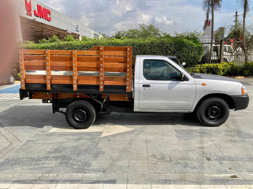 Nissan Frontier D22 Np300