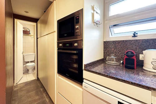 Venta 4 Ambientes Con Balcon En Recoleta