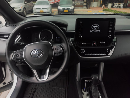 Toyota Corolla Cross 2.0 Xe-i At Hybrid