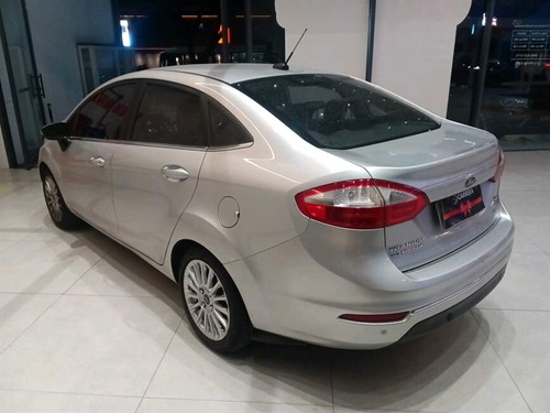 Ford Fiesta 1.6 TITANIUM SEDAN 16V FLEX 4P POWERSHIFT