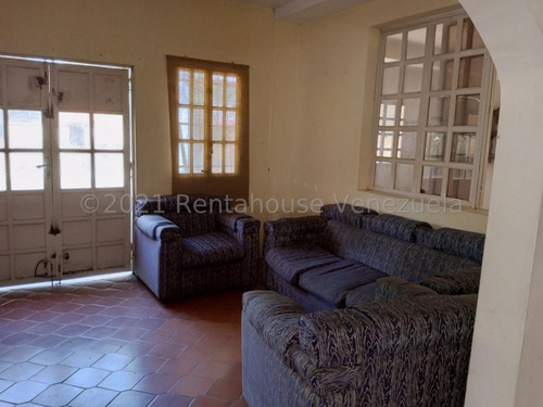 Imagen 4 de 14 de Gerybet Varela Rentahouse Mp 2211018 Las Morochas I