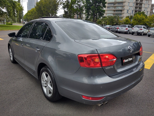 Volkswagen Vento Luxury Tiptroni Abasto Motors Corolla Civic