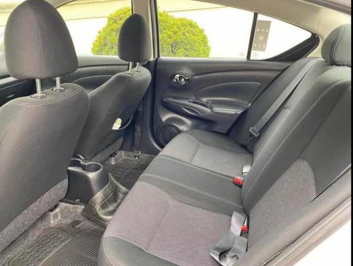 Imagen 8 de 8 de Nissan Versa 2017 1.6 Sense Mt